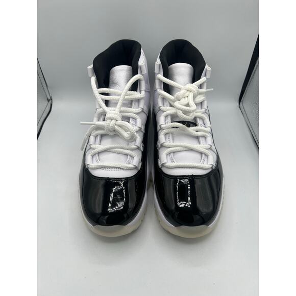 Air Jordan 11 Retro “Defining moments” size 8 men’s B-Grade - Picture 2 of 6